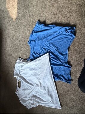 SHEIN Blue and White Basic Tee Set